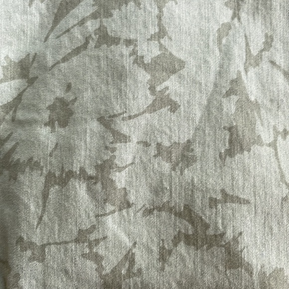 Gap green floral print jean leggings (sz 30) - Picture 4 of 13